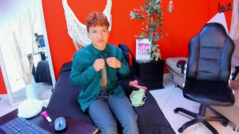 ASLY online show from April 21, 10:00 am