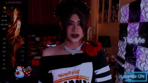 athisamoore online show from January 16, 7:10 pm