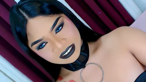 Ava online show from October 23, 9:46 am