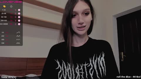 AYNEK        fansly  online show from December 14, 5:14 pm