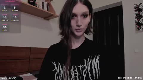 AYNEK        fansly  online show from March 1, 2:23 pm