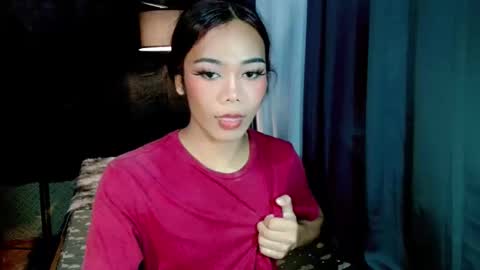 beatrice_luna online show from June 5, 7:09 pm