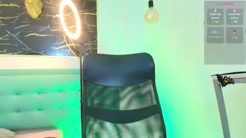     online show from November 27, 11:17 pm