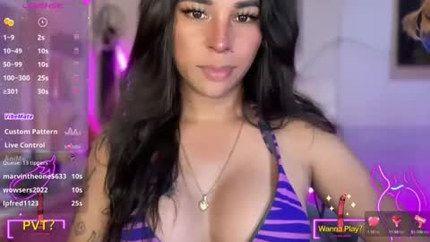 Snapshot of bigcockamanda23 chatting on September 13, 6:52 am queen amanda online show from September 13, 6:52 am