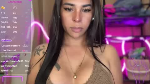 queen amanda online show from November 5, 6:57 am