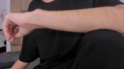 B L A C K  R O S E  online show from April 17, 11:24 am