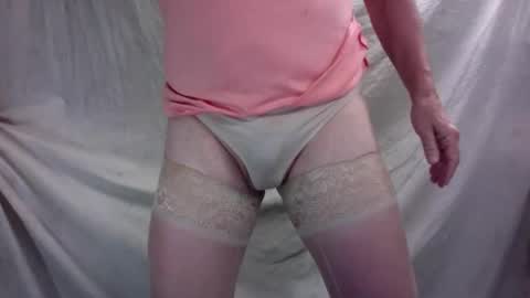 bobbyjune66 online show from March 11, 10:08 am