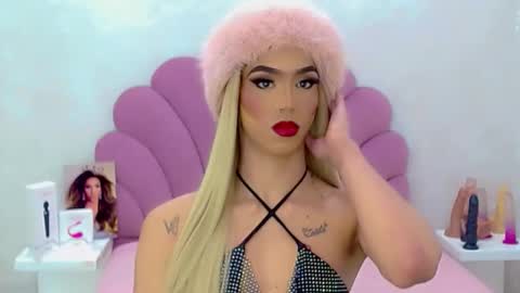 BRIANA online show from February 13, 6:53 am