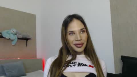 Luna online show from January 9, 6:02 pm