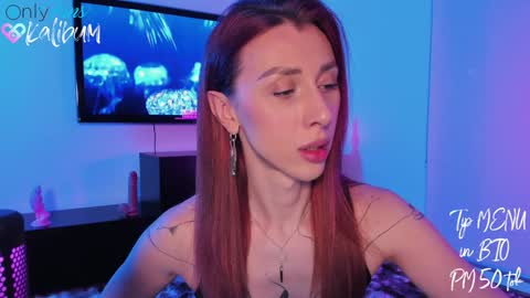 Snapshot of bumbum_kalibum chatting on December 20, 11:47 pm Ivan online show from December 20, 11:47 pm
