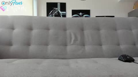 Snapshot of bumbum_kalibum chatting on September 23, 7:31 pm Ivan online show from September 23, 7:31 pm