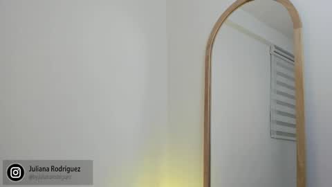    online show from November 28, 10:00 pm