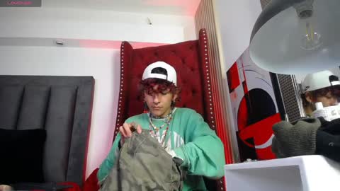 Cain  online show from April 11, 3:56 am