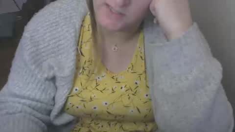 Calie online show from April 29, 12:48 am