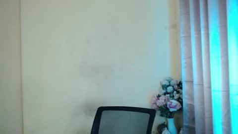 Anna online show from March 10, 9:51 pm