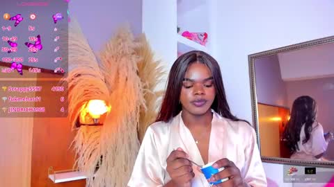 camiestrada online show from March 9, 6:54 pm