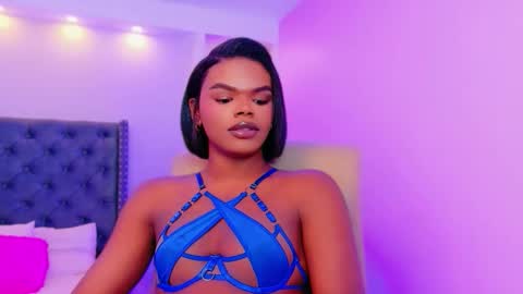 camiestrada online show from September 12, 1:03 am