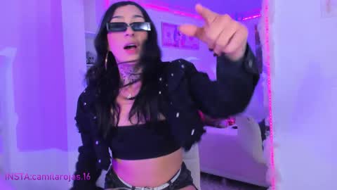  s online show from September 9, 8:02 am