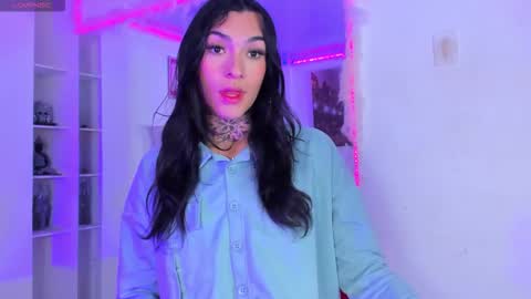  s online show from October 16, 3:01 pm