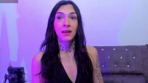  s online show from January 7, 3:32 am