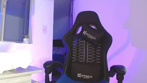 candy_giuliana21 online show from March 26, 1:31 am