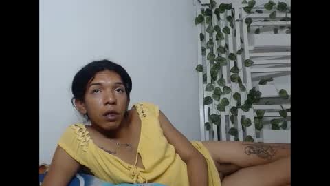 candy_hot_trans online show from March 27, 5:54 am