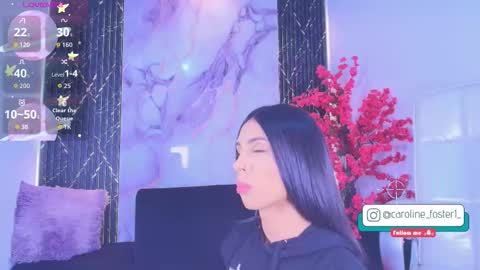 caroline_foster1 online show from December 15, 12:00 pm