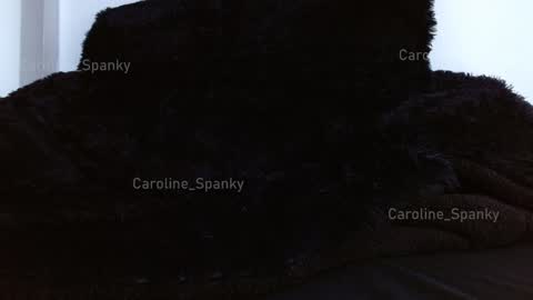 caroline online show from December 14, 9:24 pm