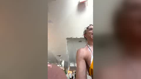 casey kisses online show from April 22, 8:27 pm