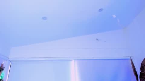 Catleya  online show from December 1, 8:11 pm