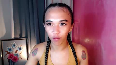 Snapshot of celestial_joannah chatting on October 28, 6:39 pm merry joannah online show from October 28, 6:39 pm