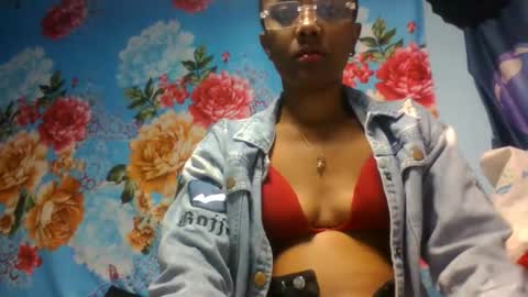 ciciazzhh online show from June 4, 11:24 am