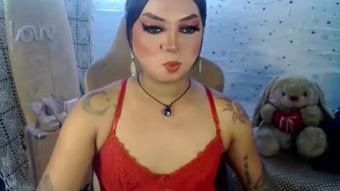 QUEEN CESS online show from April 19, 3:29 am