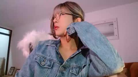 conny online show from April 6, 6:36 am