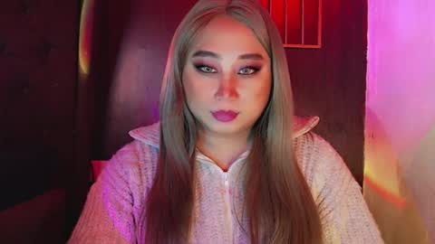 hailey online show from November 12, 6:58 am