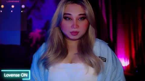 hailey online show from April 14, 10:20 am