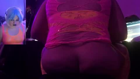 ChrysiCreambunnmommy online show from November 8, 12:11 am