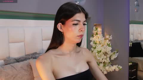 CuteArii online show from April 12, 8:01 pm