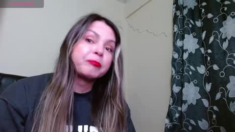 Snapshot of cynthia_94 chatting on September 16, 12:59 am Cynthia online show from September 16, 12:59 am
