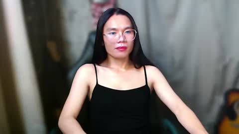 Kim online show from July 19, 5:39 pm