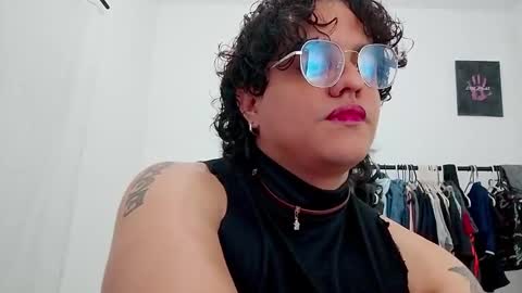 Diane Blosson online show from March 2, 11:44 pm