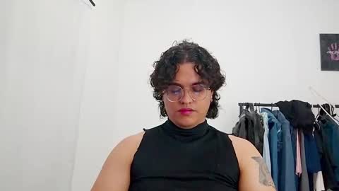 Diane Blosson online show from March 10, 1:42 am