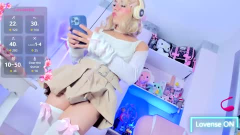 Danni  Sebastian online show from May 14, 12:04 pm