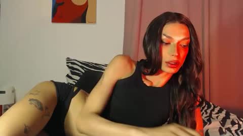 Angel online show from April 22, 5:09 pm