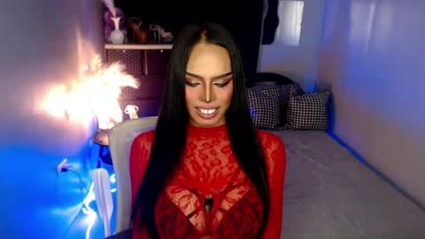 YOUR KINKY MISTRESS MADRIANA online show from April 18, 8:42 pm