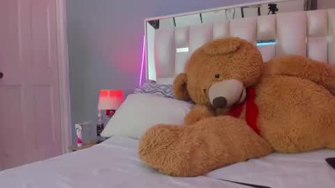 darlyn_tenderhot__ online show from October 17, 7:12 am