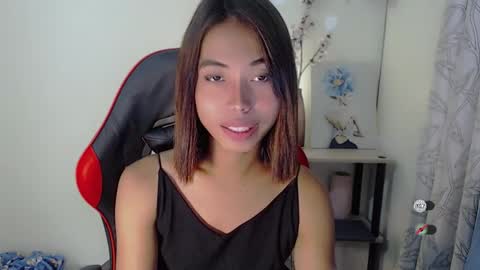 Snapshot of daveboyyy chatting on October 8, 1:56 pm Scarlet thesexiest online show from October 8, 1:56 pm