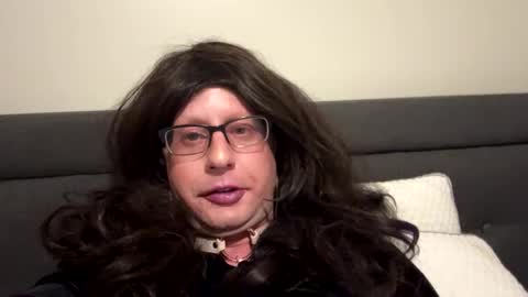 Snapshot of dbikes182 chatting on October 8, 9:43 am dbikes182 online show from October 8, 9:43 am