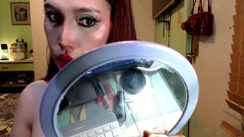 Mercedes online show from December 4, 2:05 am