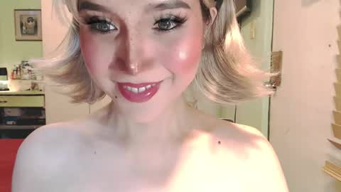 Mercedes online show from April 9, 2:24 am